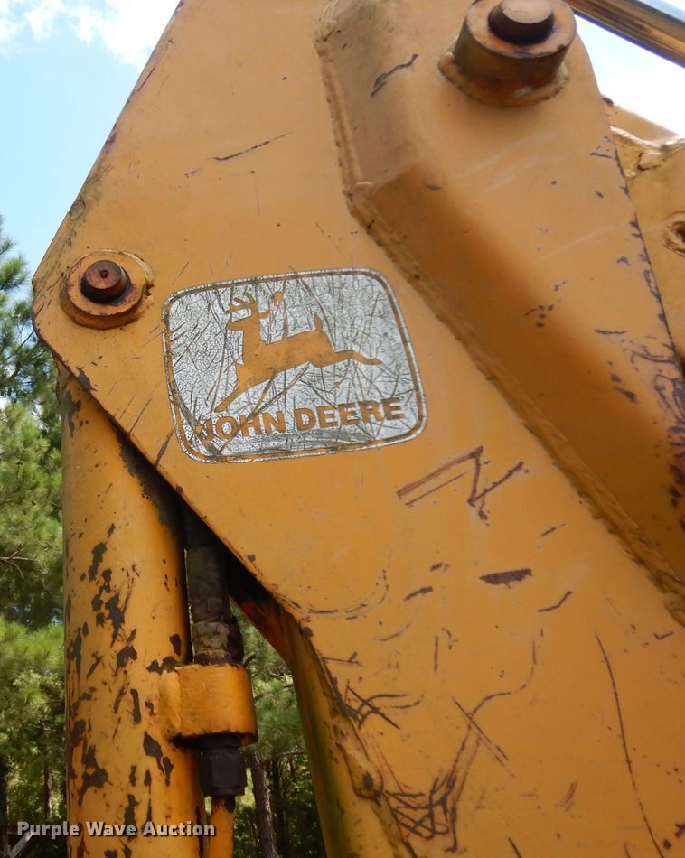 image for item DG6932 1979 John Deere 310A  backhoe