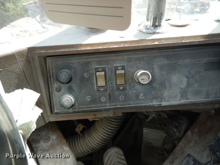 image for item DG6991 1995 Caterpillar 980F  wheel loader