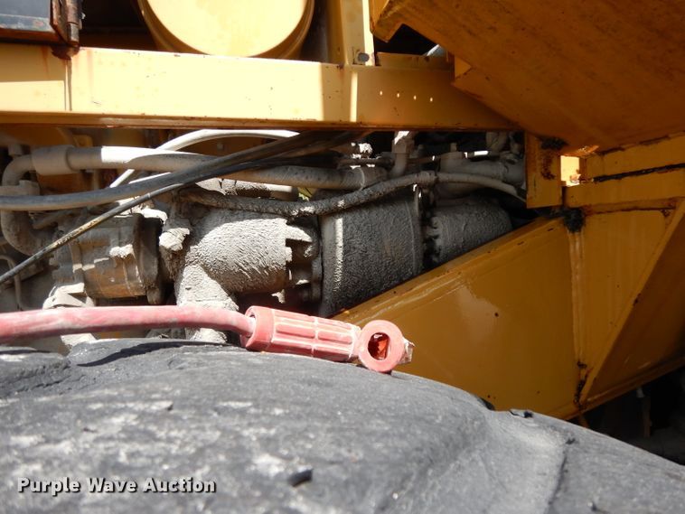 image for item DG6991 1995 Caterpillar 980F  wheel loader