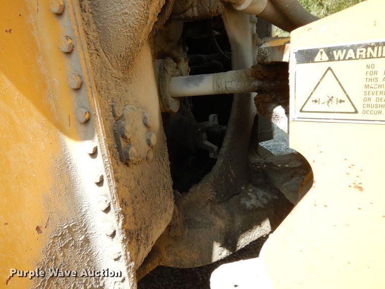 image for item DG6991 1995 Caterpillar 980F  wheel loader