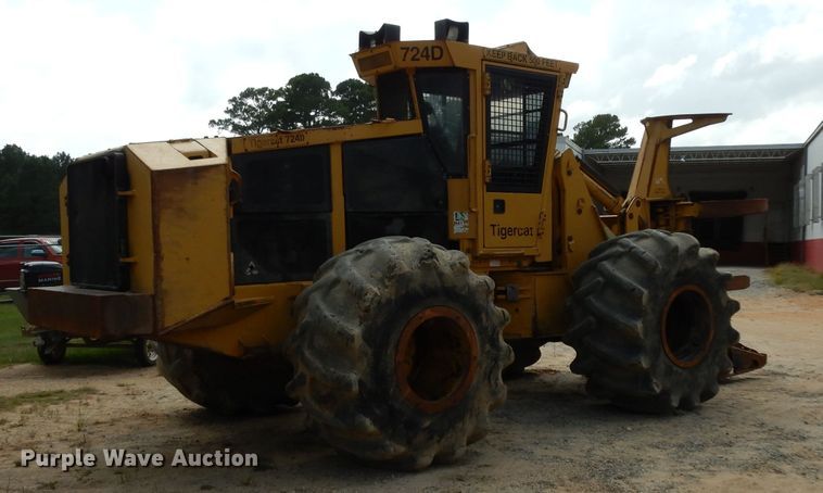 image for item DG6996 2005 Tigercat 724D feller buncher