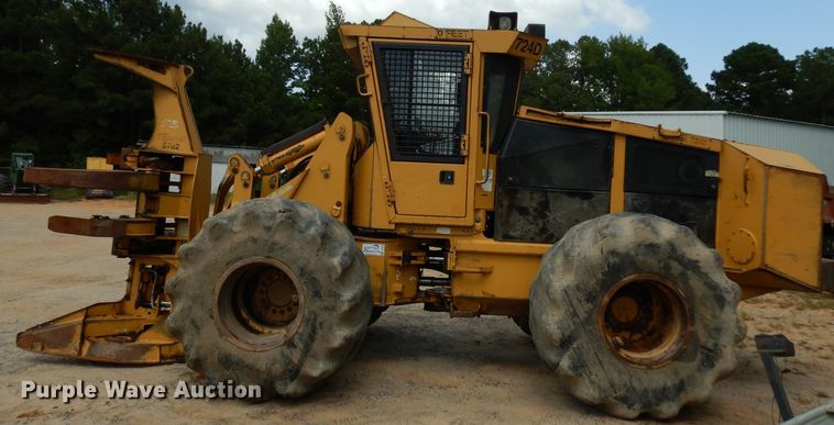 image for item DG6996 2005 Tigercat 724D feller buncher