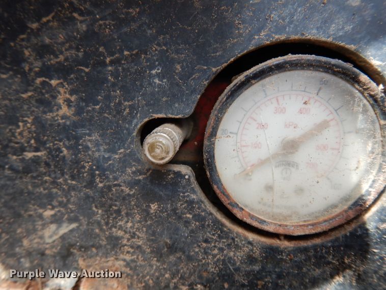 image for item DG6996 2005 Tigercat 724D feller buncher