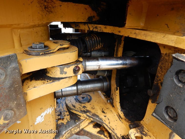image for item DG6996 2005 Tigercat 724D feller buncher