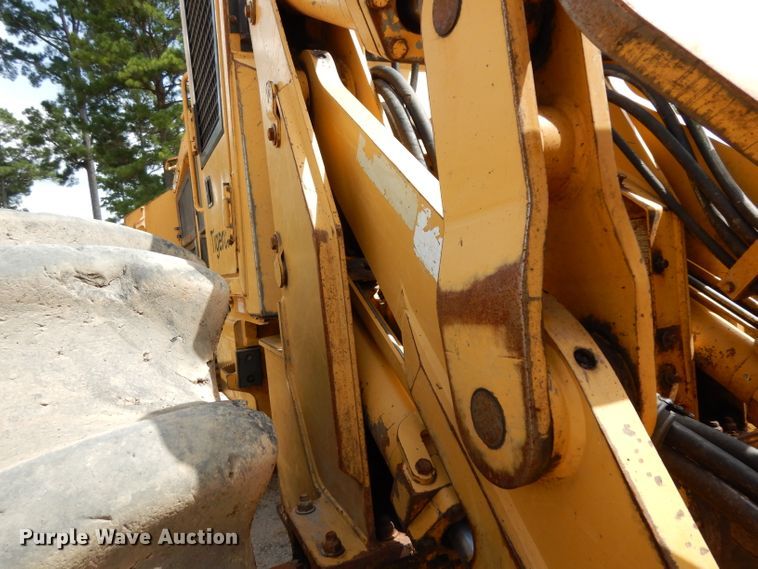 image for item DG6996 2005 Tigercat 724D feller buncher