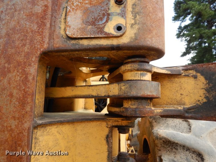 image for item DG6996 2005 Tigercat 724D feller buncher