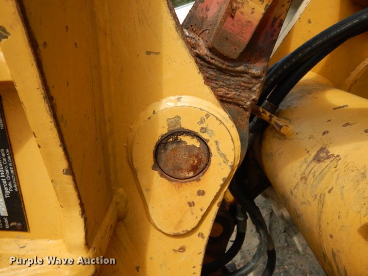 image for item DG6996 2005 Tigercat 724D feller buncher