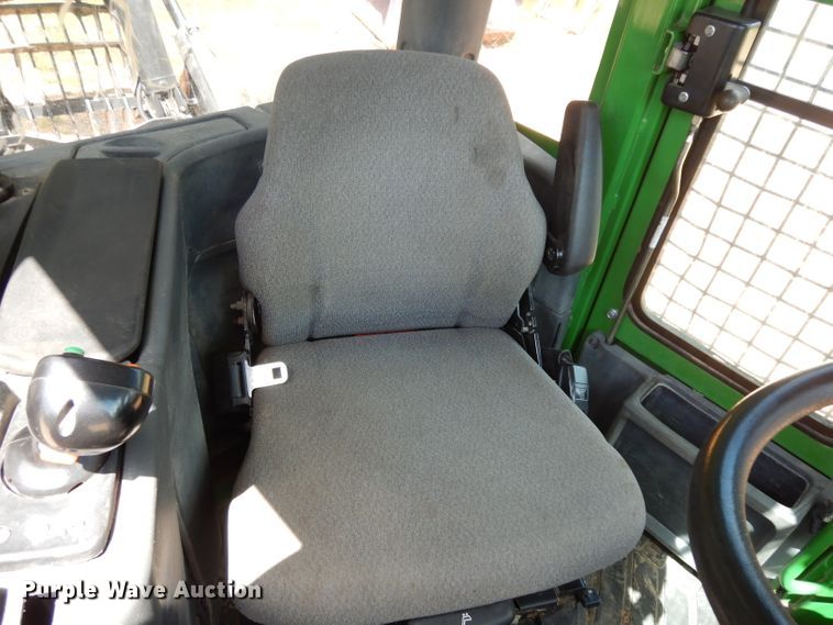 image for item DG6997 2014 John Deere 748H skidder