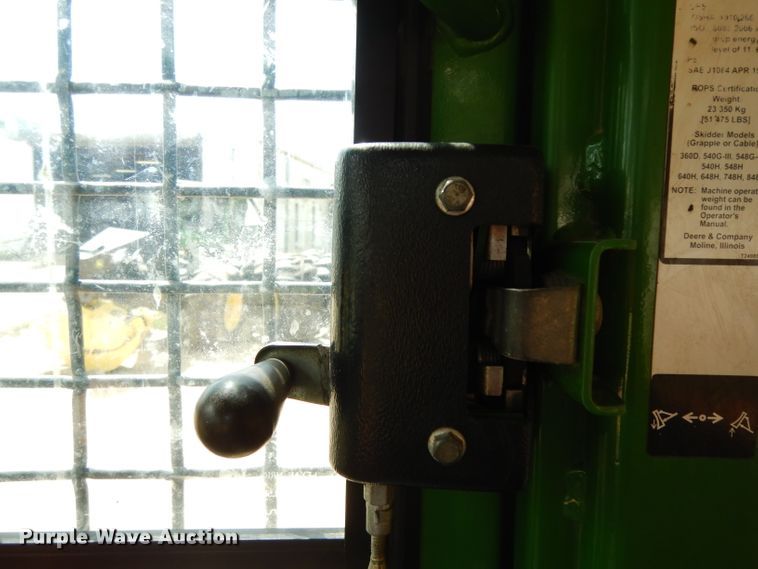 image for item DG6997 2014 John Deere 748H skidder