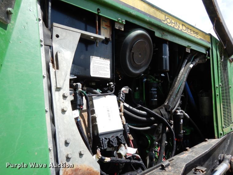image for item DG6997 2014 John Deere 748H skidder