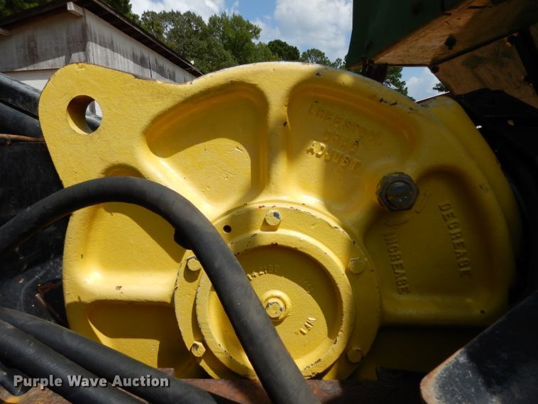 image for item DG6997 2014 John Deere 748H skidder