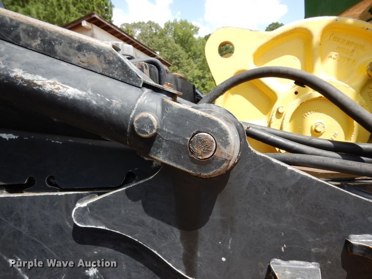 image for item DG6997 2014 John Deere 748H skidder