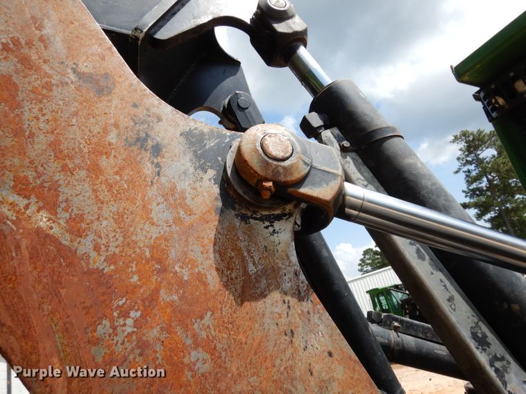 image for item DG6997 2014 John Deere 748H skidder