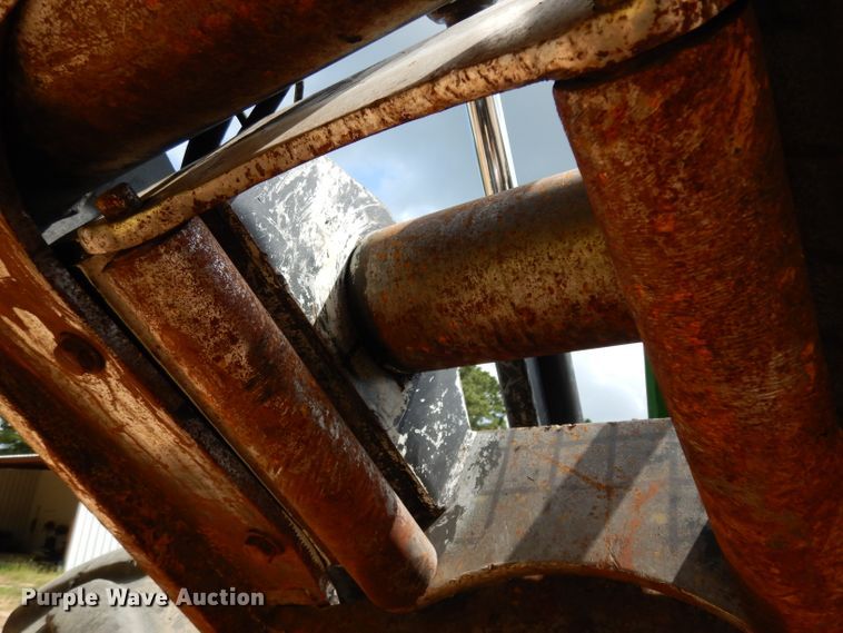 image for item DG6997 2014 John Deere 748H skidder