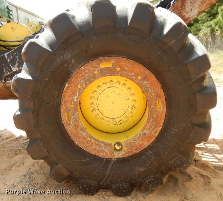 image for item DG6997 2014 John Deere 748H skidder