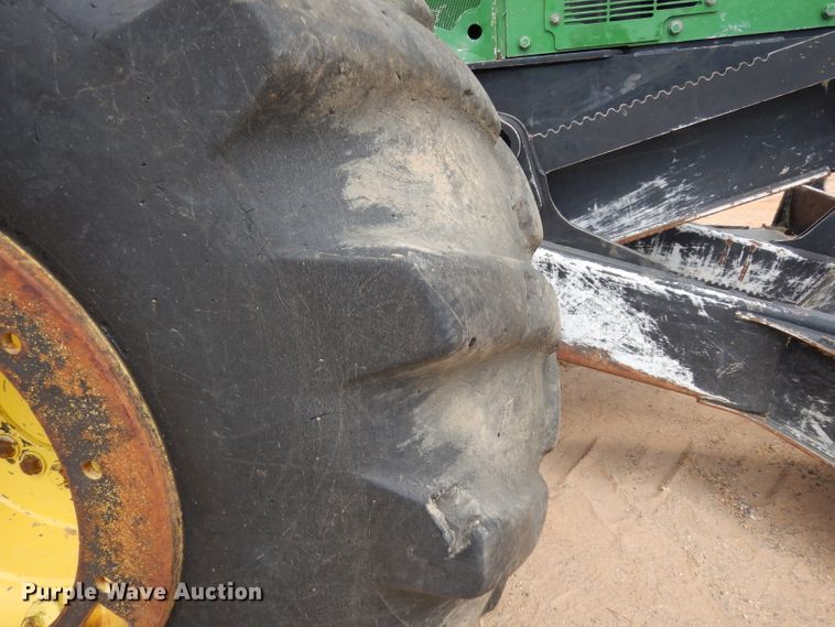 image for item DG6997 2014 John Deere 748H skidder