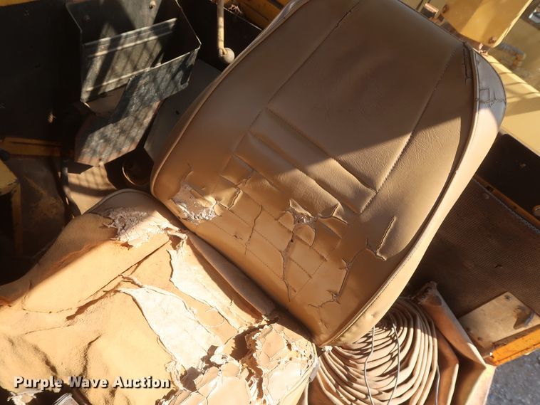 image for item DH0971 1986 Volvo A25  water wagon