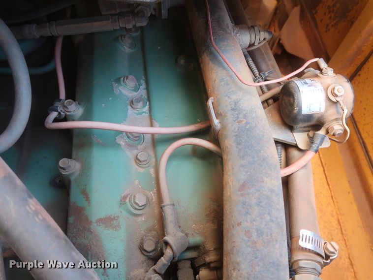 image for item DH0971 1986 Volvo A25  water wagon