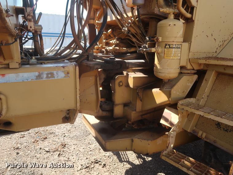 image for item DH0971 1986 Volvo A25  water wagon