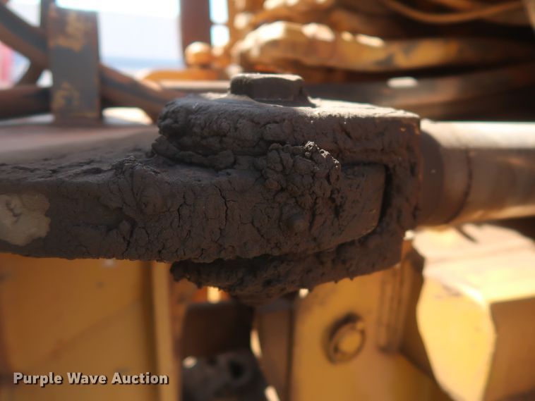 image for item DH0971 1986 Volvo A25  water wagon