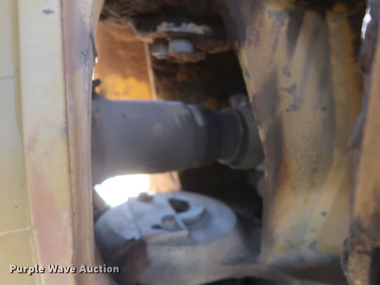 image for item DH0971 1986 Volvo A25  water wagon