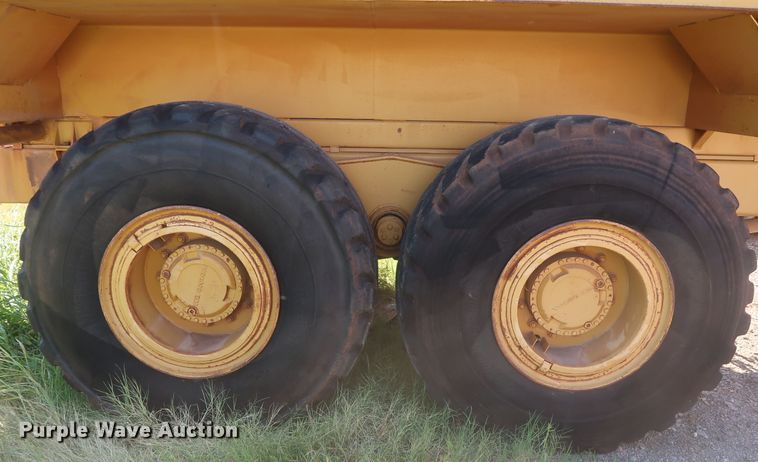 image for item DH0971 1986 Volvo A25  water wagon