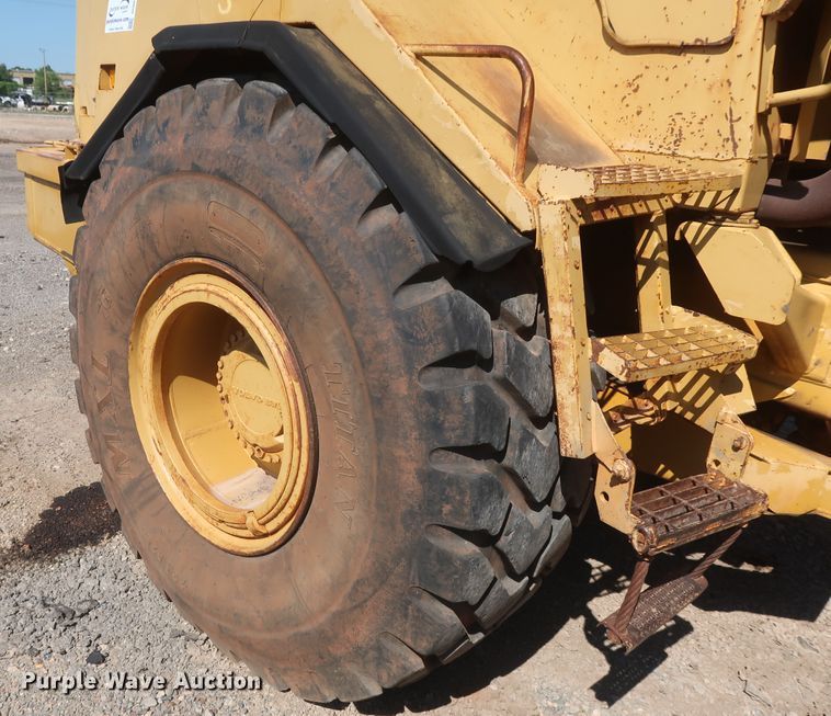 image for item DH0971 1986 Volvo A25  water wagon