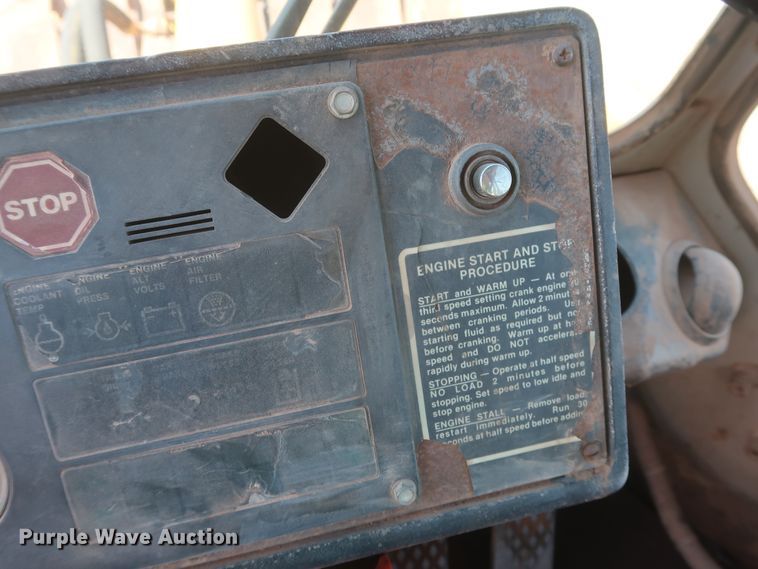 image for item DH0974 1992 John Deere 644E  wheel loader