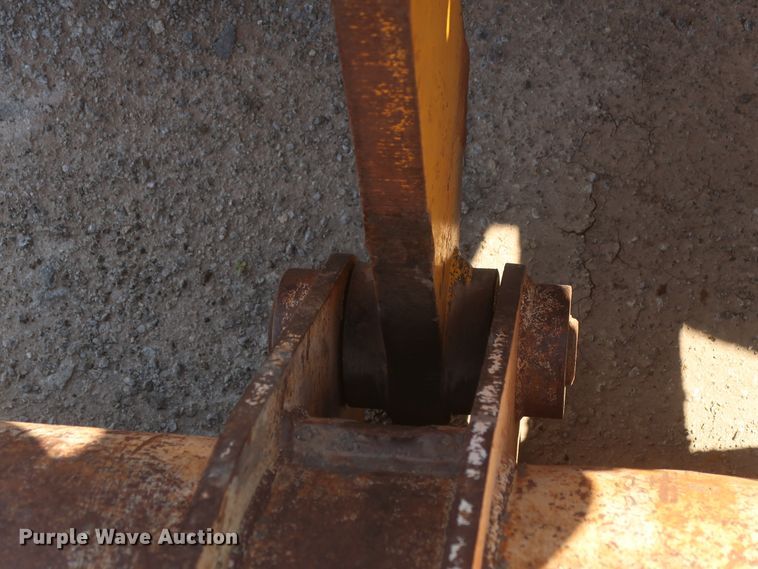 image for item DH0974 1992 John Deere 644E  wheel loader