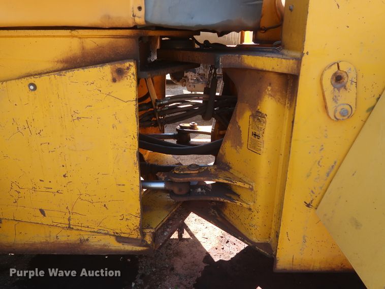 image for item DH0974 1992 John Deere 644E  wheel loader