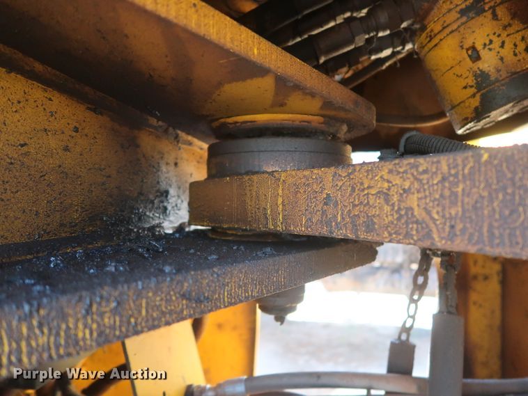 image for item DH0974 1992 John Deere 644E  wheel loader