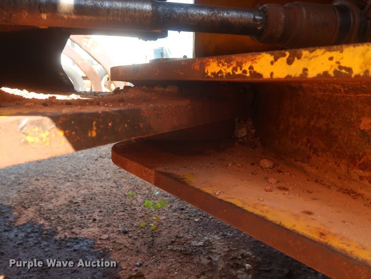 image for item DH0974 1992 John Deere 644E  wheel loader