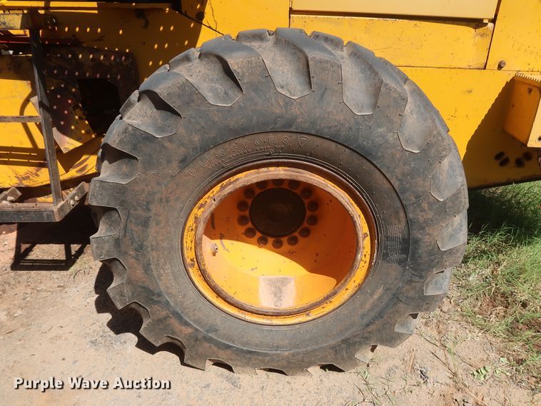 image for item DH0974 1992 John Deere 644E  wheel loader