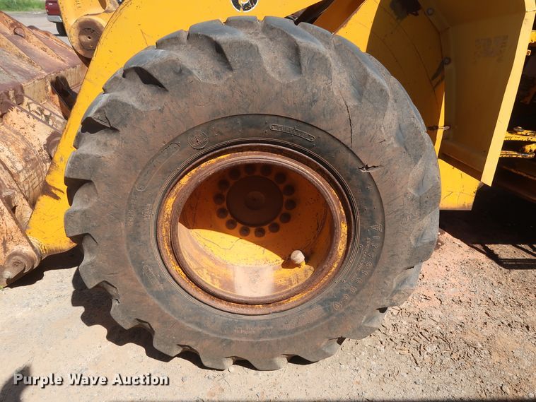 image for item DH0974 1992 John Deere 644E  wheel loader