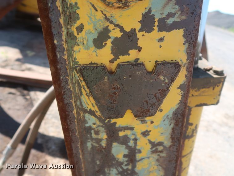 image for item DH0974 1992 John Deere 644E  wheel loader