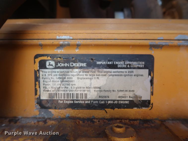 image for item DH0975 2005 John Deere 672D  motor grader