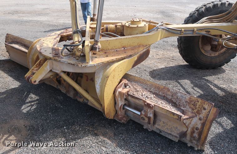 image for item DH0978 1998 Caterpillar 140H VHP  motor grader