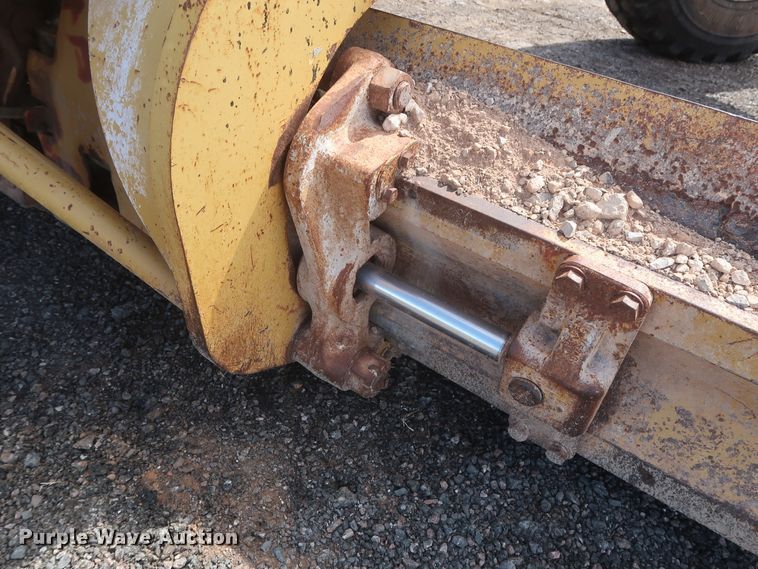 image for item DH0978 1998 Caterpillar 140H VHP  motor grader