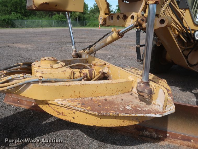 image for item DH0978 1998 Caterpillar 140H VHP  motor grader