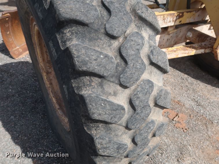 image for item DH0978 1998 Caterpillar 140H VHP  motor grader