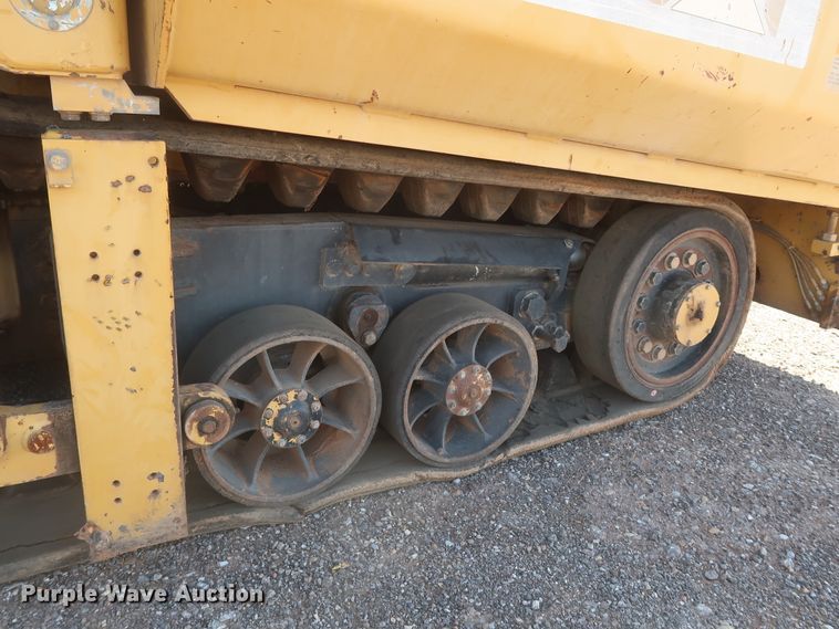 image for item DH0979 2007 Caterpillar AP-1055D  paver