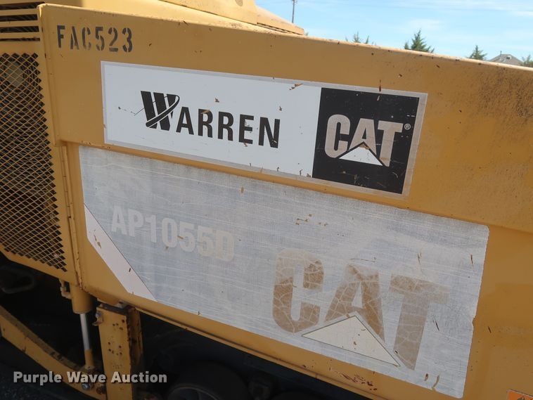 image for item DH0979 2007 Caterpillar AP-1055D  paver