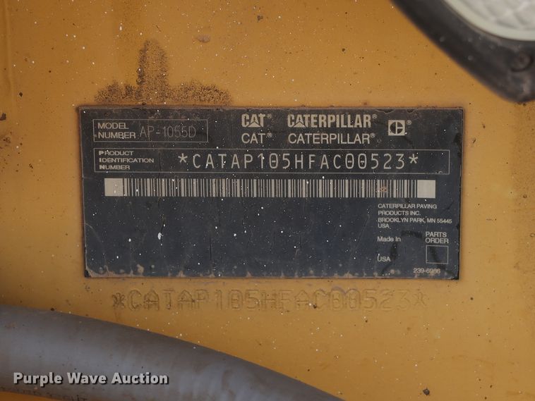 image for item DH0979 2007 Caterpillar AP-1055D  paver