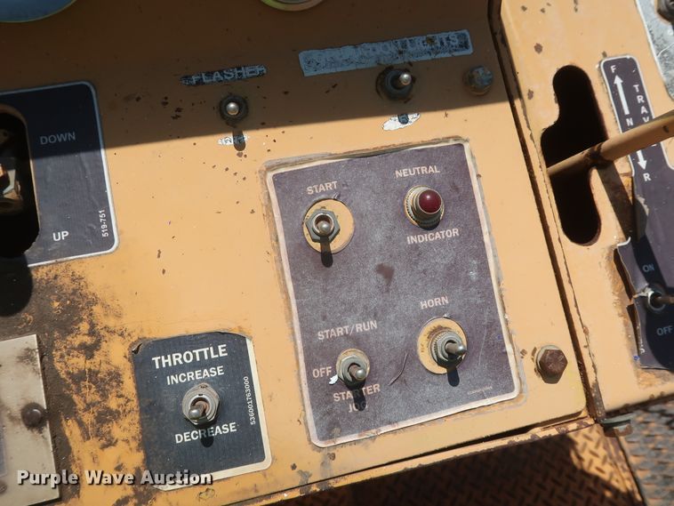 image for item DH0982 2000 CMI PR-800-7  Roto-Mill pavement profiler