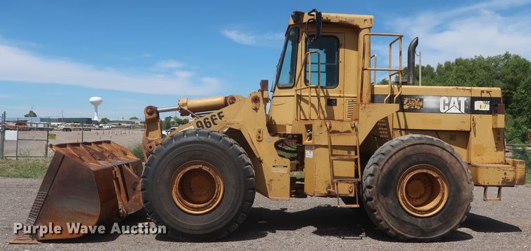 image for item DH0983 1991 Caterpillar 966F  wheel loader