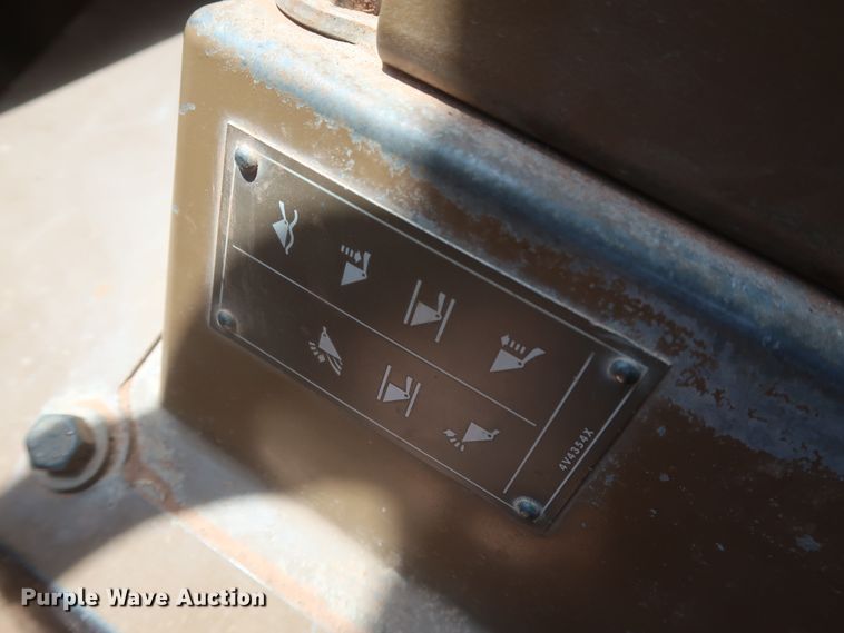 image for item DH0983 1991 Caterpillar 966F  wheel loader