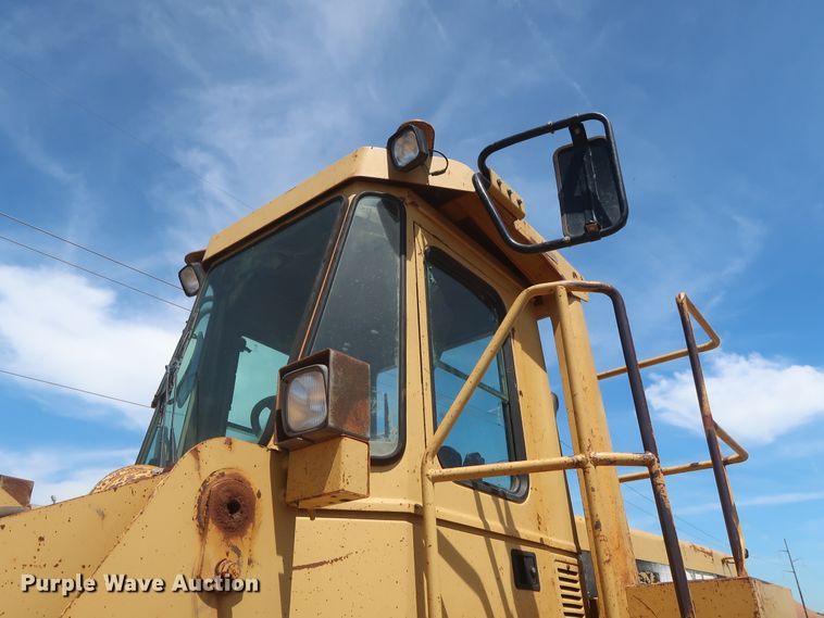 image for item DH0983 1991 Caterpillar 966F  wheel loader