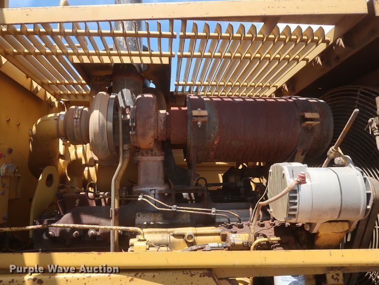 image for item DH0983 1991 Caterpillar 966F  wheel loader