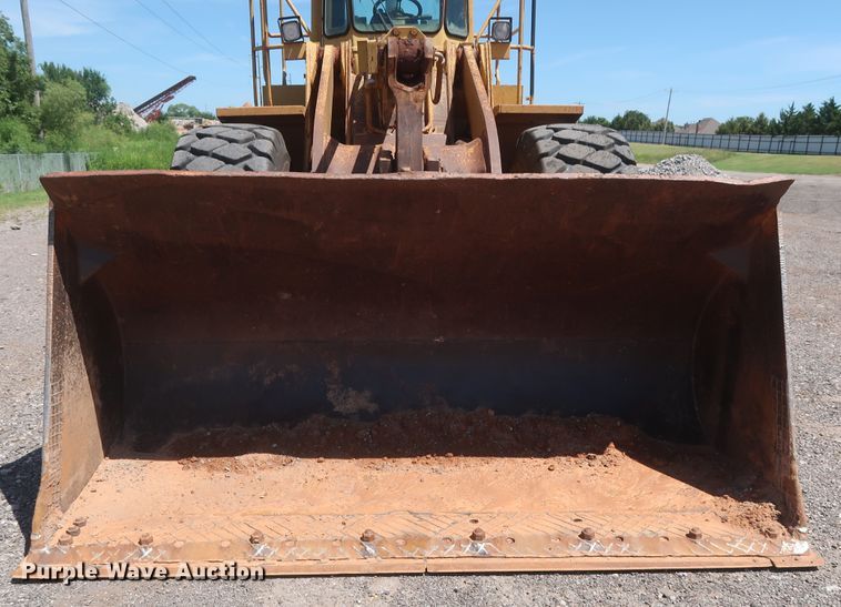 image for item DH0983 1991 Caterpillar 966F  wheel loader