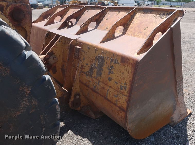 image for item DH0983 1991 Caterpillar 966F  wheel loader